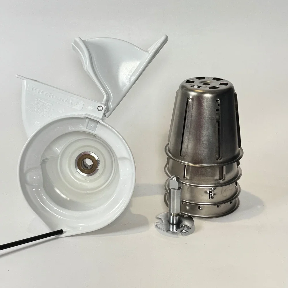 KitchenAid RVSA Slicer and Shredder Stand Mixer Attachment White 4 Cones Box